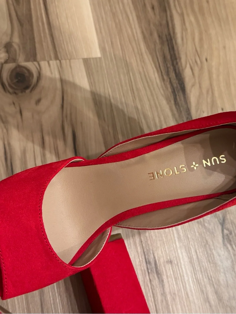 Women’s Sun + Stone Red Suede Platform Block Heel Sandals 6.5